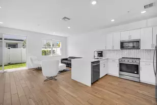 17002 SW 1st St, Pembroke Pines, FL 33027 - Photo 2
