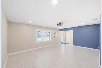 1207 Sea Pines Lane, Lantana, FL 33462 - Photo 4