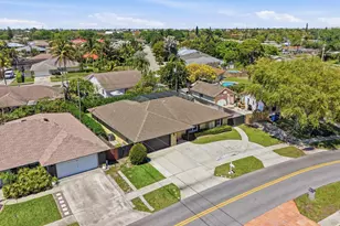 1207 Sea Pines Ln, Lantana, FL 33462 - Photo 38