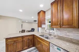 1207 Sea Pines Ln, Lantana, FL 33462 - Photo 20