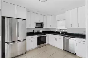 2324 NW 98th Terrace, Coral Springs, FL 33065 - Photo 4