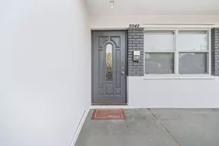 5042 Eadie Pl, West Palm Beach, FL 33407 - Photo 1