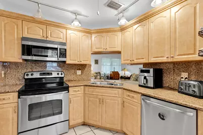 3 VÃ­a De Casas Sur, Boynton Beach, FL 33426 - Photo 12