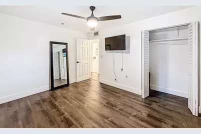 305 SE 11th Avenue #D, Pompano Beach, FL 33060 - Photo 8