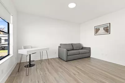 405 NE Midvale Street, Port Saint Lucie, FL 34983 - Photo 12