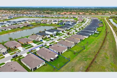 10862 SW Pacini Way, Port Saint Lucie, FL 34987 - Photo 2