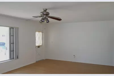 7421 NW 72nd Avenue, Tamarac, FL 33321 - Photo 18