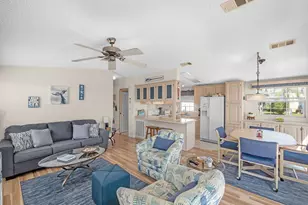 802 Nettles Blvd, Jensen Beach, FL 34957 - Photo 4