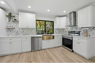 2225 SE Flanders Road, Port Saint Lucie, FL 34952 - Photo 8