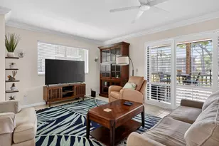 479 Brackenwood Ln N, Palm Beach Gardens, FL 33418 - Photo 4