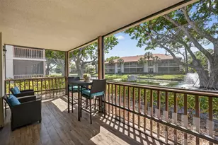 479 Brackenwood Ln N, Palm Beach Gardens, FL 33418 - Photo 6