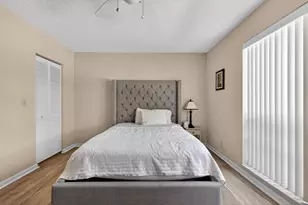 479 Brackenwood Ln N, Palm Beach Gardens, FL 33418 - Photo 30