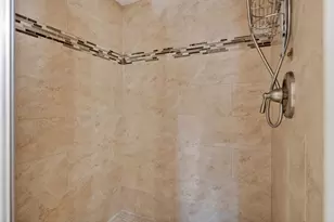 479 Brackenwood Ln N, Palm Beach Gardens, FL 33418 - Photo 28