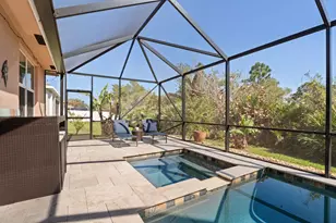 445 NW Sunflower Pl, Jensen Beach, FL 34957 - Photo 38