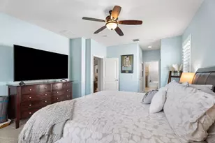 445 NW Sunflower Pl, Jensen Beach, FL 34957 - Photo 18