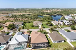 445 NW Sunflower Pl, Jensen Beach, FL 34957 - Photo 44