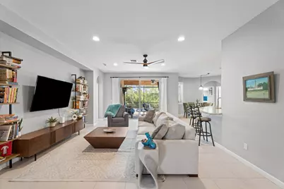445 NW Sunflower Place, Jensen Beach, FL 34957 - Photo 6