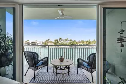 2611 N Riverside Drive #304, Pompano Beach, FL 33062 - Photo 1