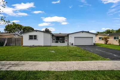 5221 SW 89th Avenue, Cooper City, FL 33328 - Photo 2
