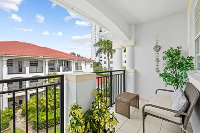 3225 NE 184th Street #10304, Aventura, FL 33160 - Photo 24