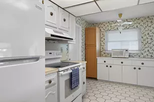 2028 SW 19th Ave, Boynton Beach, FL 33426 - Photo 20