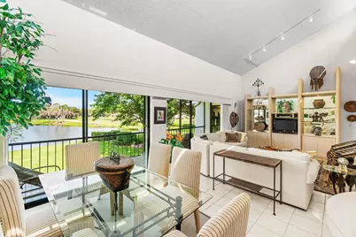 7809 Lakeside Boulevard #4, Boca Raton, FL 33434 - Photo 2