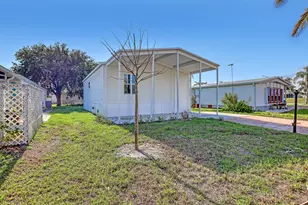 1479 Barefoot Cir, Sebastian, FL 32976 - Photo 4