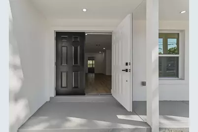 188 SE Naranja Avenue, Port Saint Lucie, FL 34983 - Photo 4