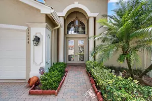 11044 Malaysia Cir, Boynton Beach, FL 33437 - Photo 4