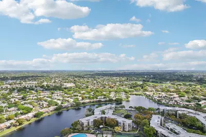 1101 Colony Point Circle #404, Pembroke Pines, FL 33026 - Photo 34