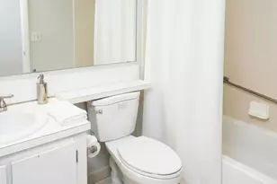 1017 Green Pine Blvd, West Palm Beach, FL 33409 - Photo 16