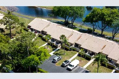 1017 Green Pine Boulevard #C, West Palm Beach, FL 33409 - Photo 2