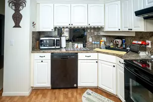1017 Green Pine Blvd, West Palm Beach, FL 33409 - Photo 8