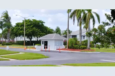 1017 Green Pine Boulevard #C, West Palm Beach, FL 33409 - Photo 42