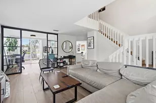 10690 NW 12th Dr, Plantation, FL 33322 - Photo 8