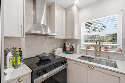 10690 NW 12th Drive, Plantation, FL 33322 - Photo 12