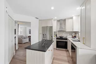 10690 NW 12th Dr, Plantation, FL 33322 - Photo 14