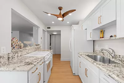 1180 S Ocean #4D, Boca Raton, FL 33432 - Photo 8