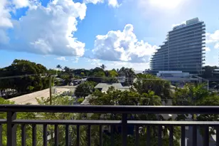 2300 NE 33rd Ave, Fort Lauderdale, FL 33305 - Photo 2