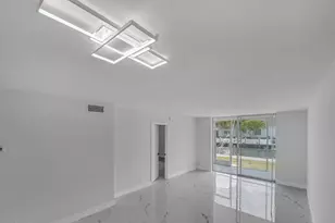 750 NE Spanish River Blvd, Boca Raton, FL 33431 - Photo 16