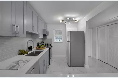 750 NE Spanish River Boulevard #102, Boca Raton, FL 33431 - Photo 8