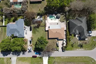 2185 SW Wayne St, Port Saint Lucie, FL 34984 - Photo 2