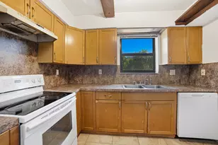 2895 Via Del Lago, Lake Worth, FL 33461 - Photo 10