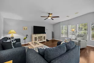 7835 White Ibis Ln, Port Saint Lucie, FL 34952 - Photo 10