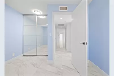 137 Golden Isles Drive #914, Hallandale Beach, FL 33009 - Photo 22