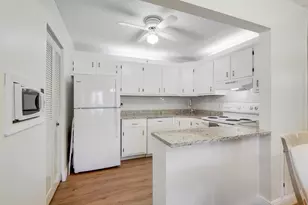 5900 Whispering Pine Way, Greenacres, FL 33463 - Photo 10