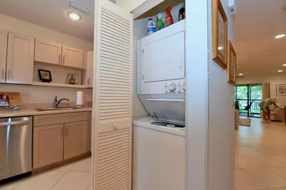 17 E Stratford Dr Drive E #F, Boynton Beach, FL 33436 - Photo 16