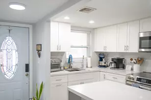 8285 Sunrise Lakes Blvd, Sunrise, FL 33322 - Photo 2