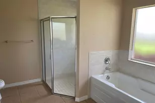 1767 N Dovetail Dr N, Fort Pierce, FL 34982 - Photo 10