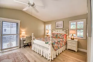 18 Edinburgh Dr, Palm Beach Gardens, FL 33418 - Photo 18